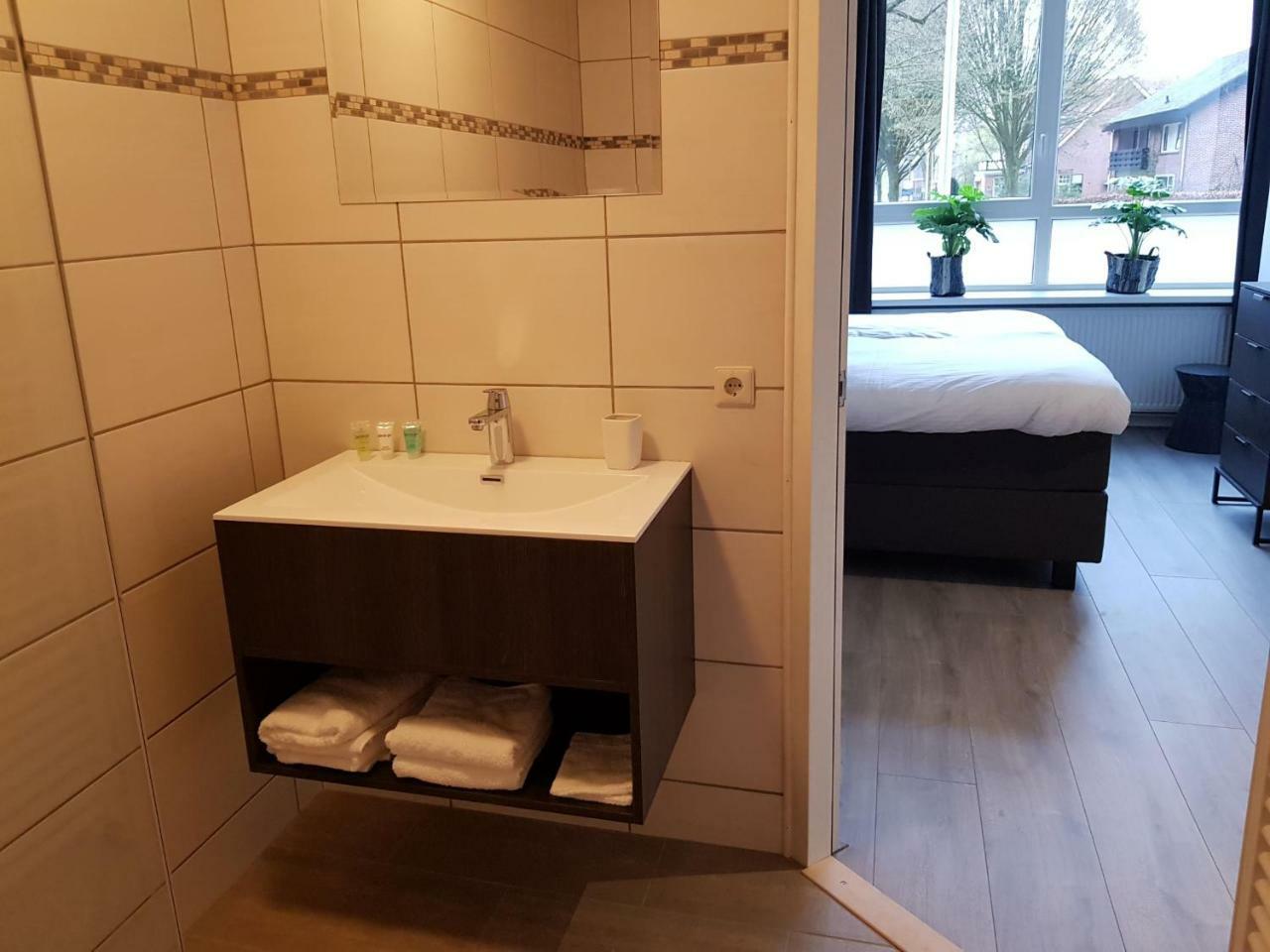אלטן B&B De Wilhelminaschool מראה חיצוני תמונה